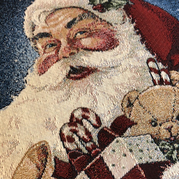 Christmas Santa Table Runner - Picture 2 of 4